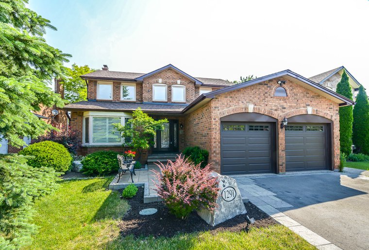 1291 Springwood Cres